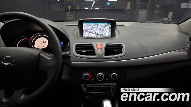 Renault Korea SM3 Neo SE 2019 — фото 14