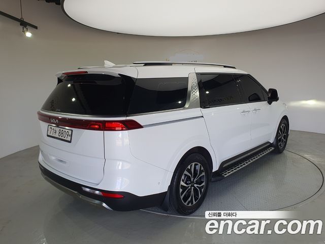Kia Carnival (IV) Gasoline 11-Seater Noblesse 2022 — фото 2