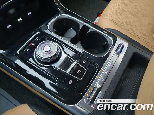 Kia Carnival (IV) Gasoline 11-Seater Noblesse 2022 — фото 9
