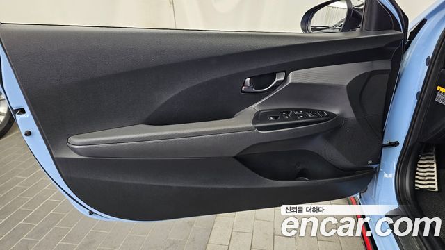 Hyundai Veloster (JS) 2.0 N 2020 — фото 30