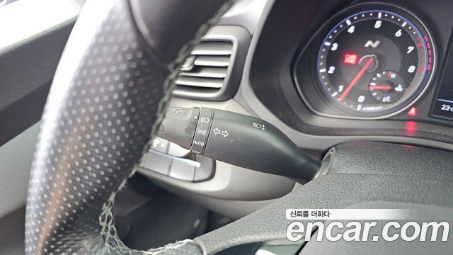 Hyundai Veloster (JS) 2.0 N 2020 — фото 36