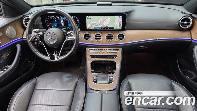 Mercedes-Benz E-Class (W213) E300e 4MATIC Exclusive 2021 — фото 7