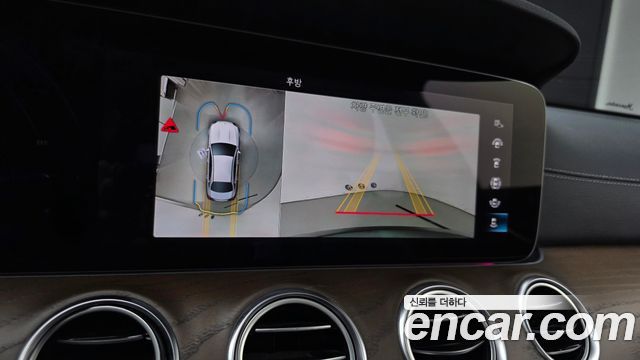 Mercedes-Benz E-Class (W213) E300e 4MATIC Exclusive 2021 — фото 18
