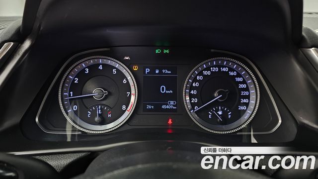 Hyundai Sonata (DN8) 1.6 Turbo Premium Family 2020 — фото 8