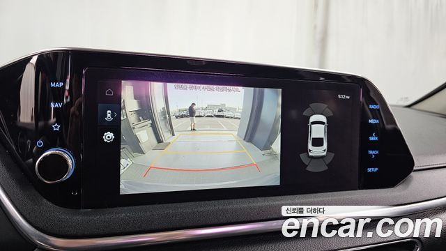 Hyundai Sonata (DN8) 1.6 Turbo Premium Family 2020 — фото 18