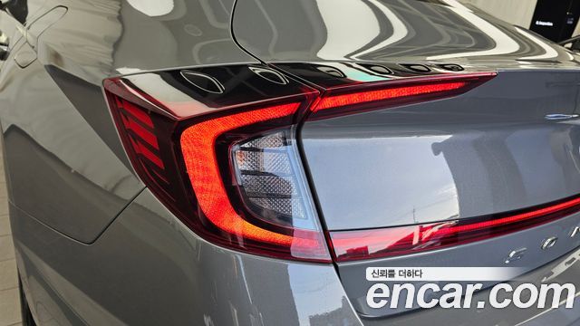 Hyundai Sonata (DN8) 1.6 Turbo Premium Family 2020 — фото 29