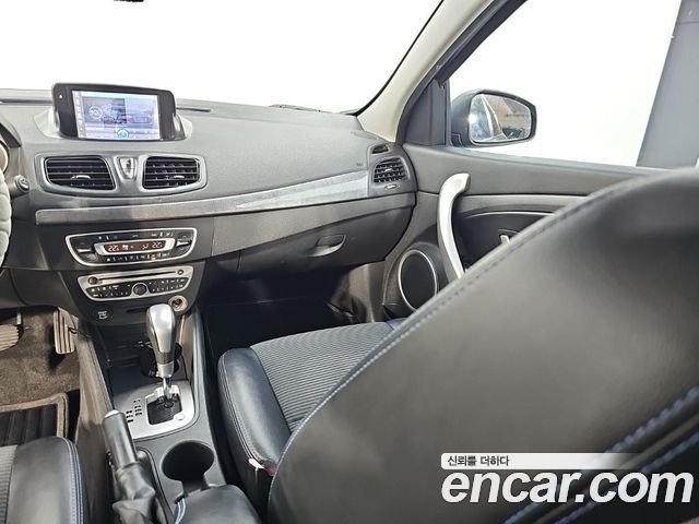 Renault Korea SM3 LE20 Exclusive 2012 — фото 10