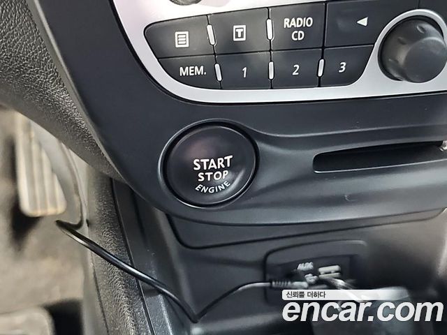 Renault Korea SM3 LE20 Exclusive 2012 — фото 21