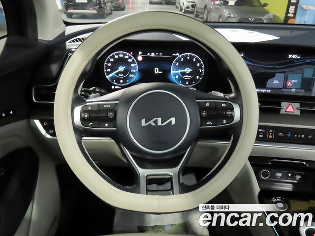 Kia Sportage (V) Gasoline 1.6 Turbo 2WD Signature Gravity 2022 — фото 18