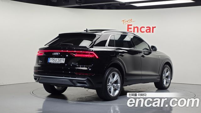 Audi Q8 (4M) 45 TDI Quattro Premium 2023 — фото 2