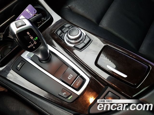 BMW 5 Series (F10) 520d 2011 — фото 8