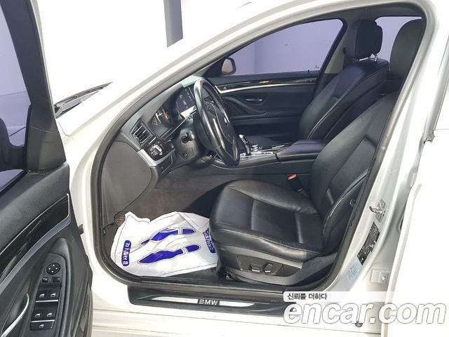 BMW 5 Series (F10) 520d 2011 — фото 15