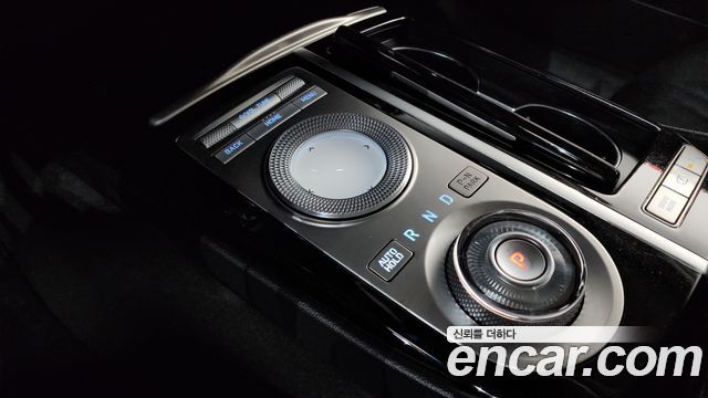 Genesis G80 (RG3) Gasoline 3.5 Turbo AWD 2022 — фото 9