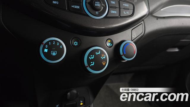 Chevrolet Spark LPG LT Standard 2014 — фото 18
