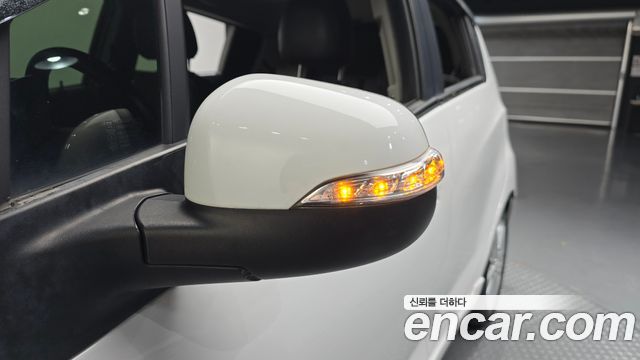 Chevrolet Spark LPG LT Standard 2014 — фото 30