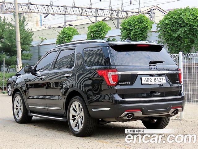 Ford Explorer 3.5 Limited 4WD 5th 2019 — фото 3