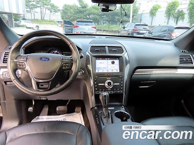 Ford Explorer 3.5 Limited 4WD 5th 2019 — фото 7
