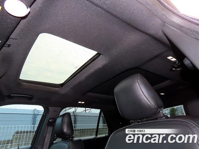 Ford Explorer 3.5 Limited 4WD 5th 2019 — фото 22