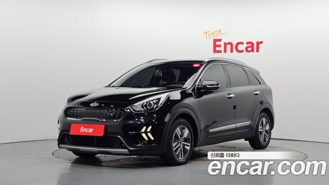 Kia Niro 1.6 HEV Prestige 2020 — фото 1