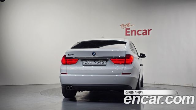 BMW 5 Series GT (F07) GT 30d 2011 — фото 4