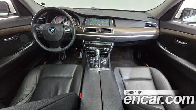BMW 5 Series GT (F07) GT 30d 2011 — фото 7