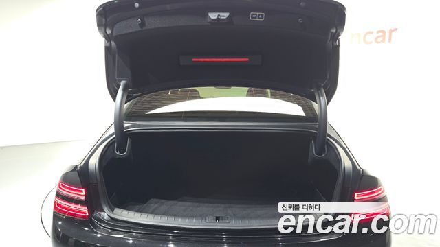 Genesis G80 (RG3) Gasoline 2.5 Turbo AWD 2022 — фото 17