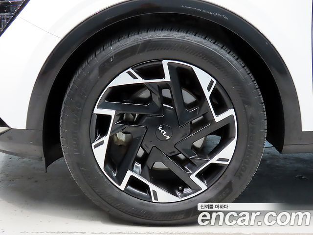 Kia Sportage (V) Gasoline 1.6 Turbo 2WD Nobleless 2022 — фото 5