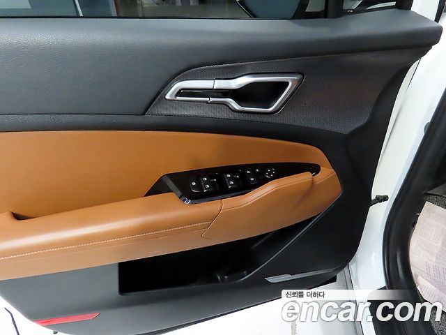 Kia Sportage (V) Gasoline 1.6 Turbo 2WD Nobleless 2022 — фото 17
