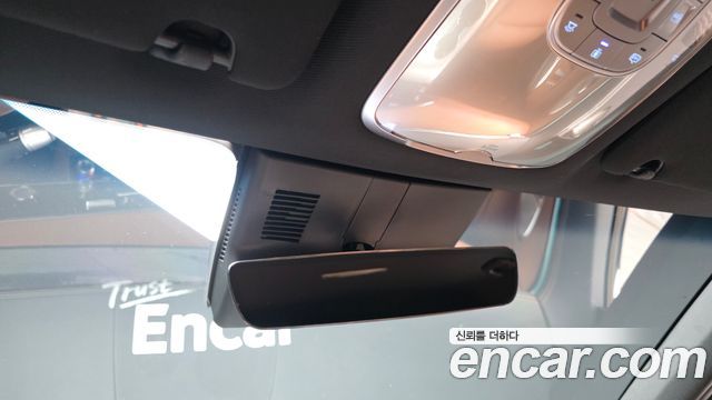 Genesis GV70 2.5T Gasoline AWD 2025 — фото 22