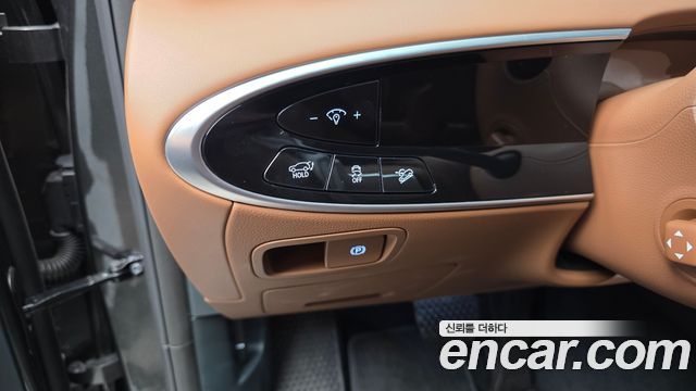 Genesis GV70 2.5T Gasoline AWD 2025 — фото 24