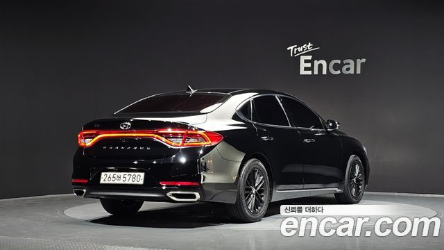 Hyundai Grandeur (IG) 3.0 LPi Modern (Rental Car) 2019 — фото 2