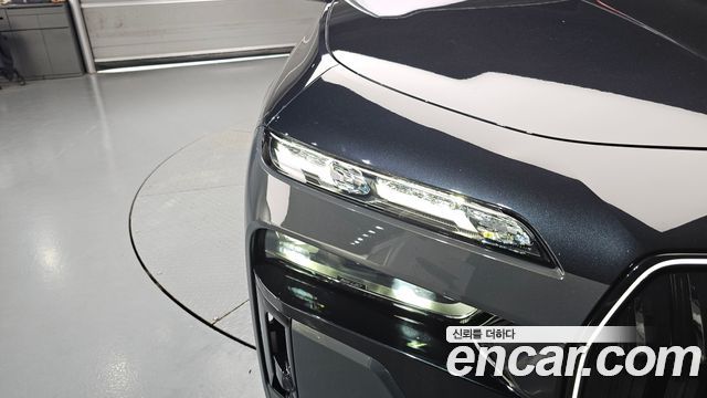 BMW i7 (G70) M70 xDrive M Performance 2025 — фото 22