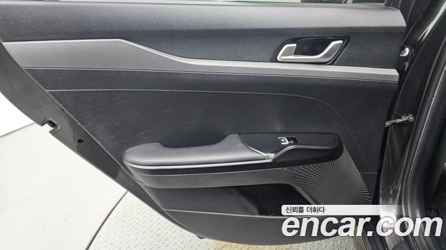 Kia K5 (III) 2.0 Prestige 2021 — фото 25