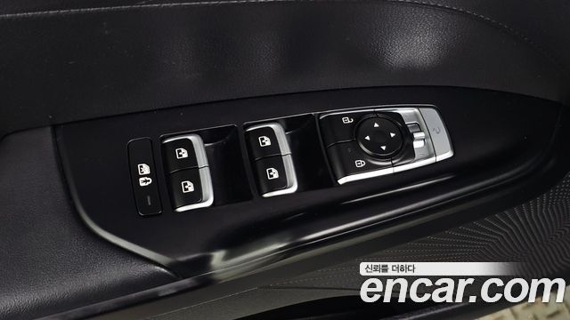 Kia K5 (III) 2.0 Prestige 2021 — фото 29