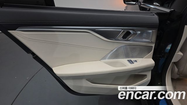 BMW 8 Series (G15) M850i xDrive Gran Coupe 2022 — фото 25