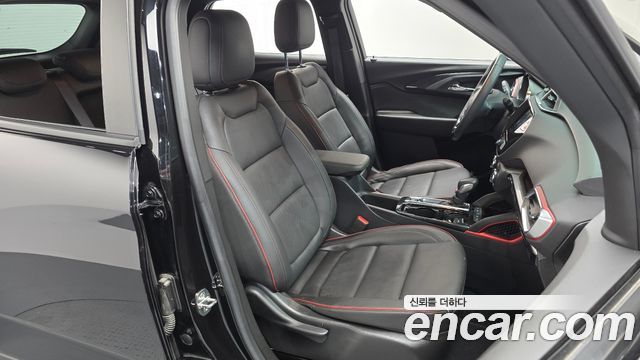 Chevrolet Trailblazer 1.3 Turbo 4WD RS 2023 — фото 26