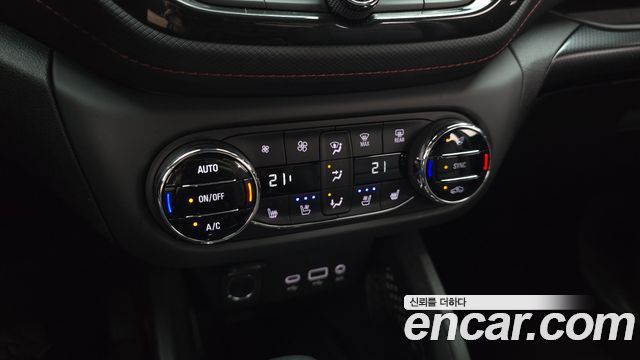 Chevrolet Trailblazer 1.3 Turbo 4WD RS 2023 — фото 30