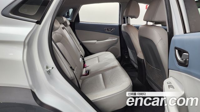 Hyundai Kona Electric Premium 2020 — фото 11