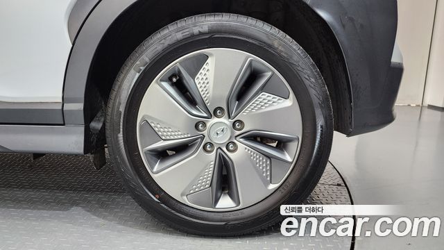 Hyundai Kona Electric Premium 2020 — фото 21