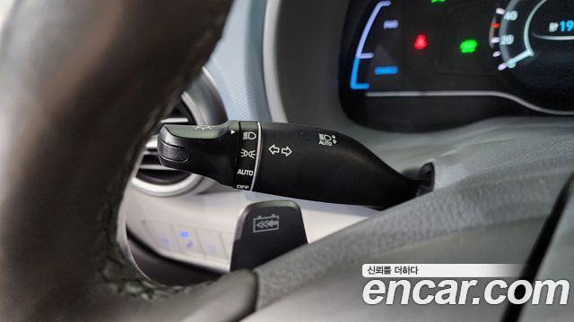 Hyundai Kona Electric Premium 2020 — фото 33