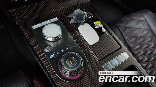 Genesis G80 (RG3) Gasoline 2.5 Turbo AWD 2025 — фото 9