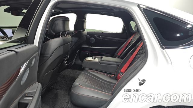 Genesis G80 (RG3) Gasoline 2.5 Turbo AWD 2025 — фото 11