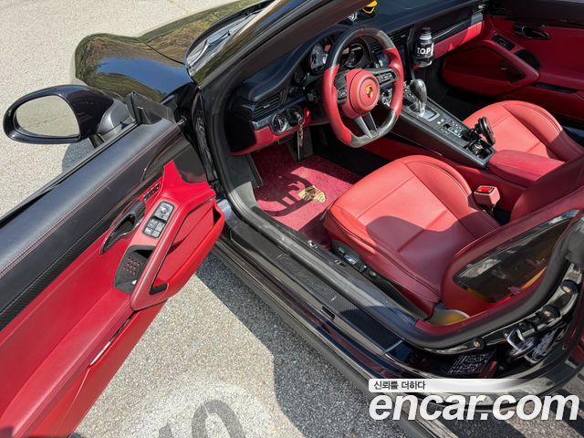 Porsche 911 Carrera 4S Cabriolet 991 2018 — фото 15