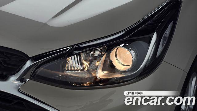 Chevrolet Spark Premier 2020 — фото 22