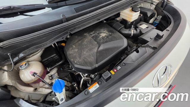 Hyundai Staria Cargo 5-Seater Smart 2023 — фото 6