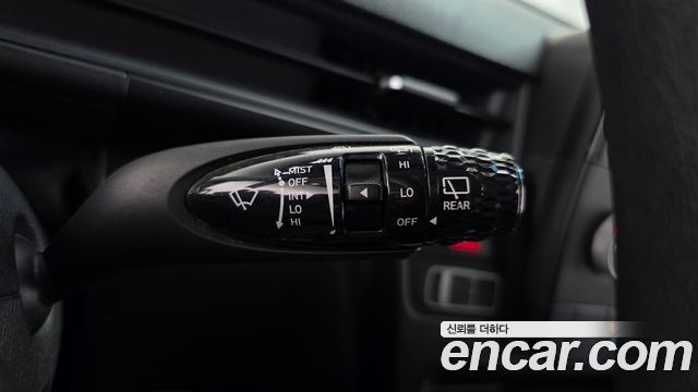 Hyundai Staria Cargo 5-Seater Smart 2023 — фото 20