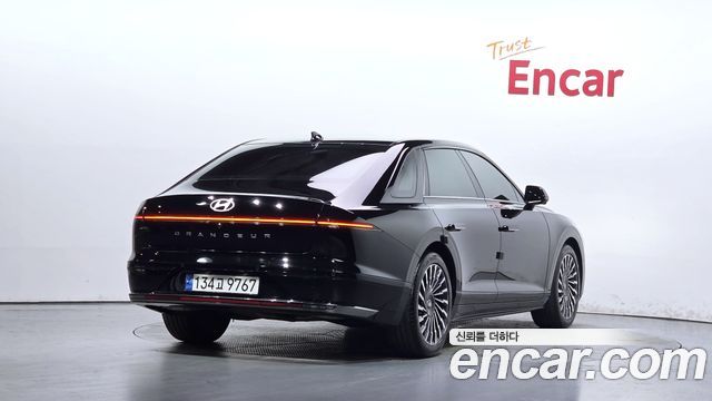 Hyundai Grandeur (GN7) 3.5 Gasoline 2WD Calligraphy 2023 — фото 2