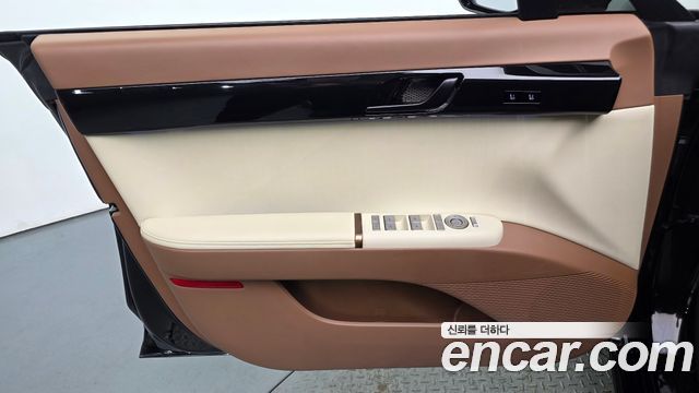 Hyundai Grandeur (GN7) 3.5 Gasoline 2WD Calligraphy 2023 — фото 24