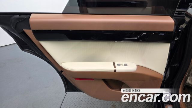 Hyundai Grandeur (GN7) 3.5 Gasoline 2WD Calligraphy 2023 — фото 25