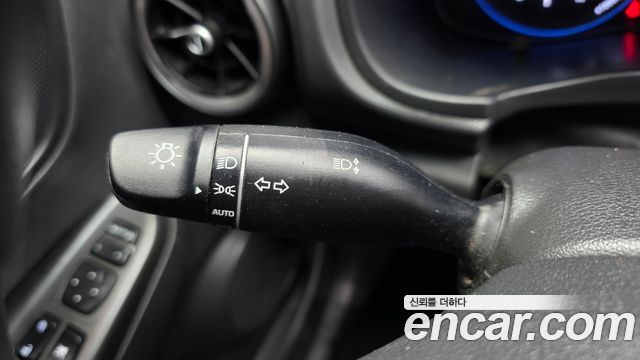 Hyundai Kona Gasoline 1.6 Turbo 4WD Smart 2021 — фото 18